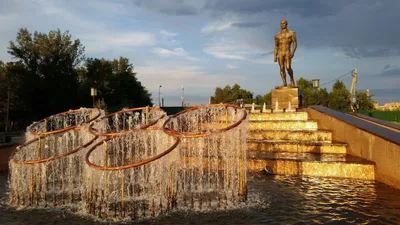 Кафедральный собор Спаса Преображения, Абакан (Абакан, город), фотография.  общий вид в ландшафте Вся территория храма с дрона