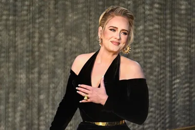 Adele opens up about motherhood and wanting 'a couple more kids' - Good  Morning America