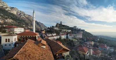 Албания - культурные особенности, национальные праздники, кухня, шопинг,  штрафы и запреты - прогулки и эко туризм, морской парк Карабурун-Сазан