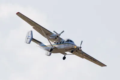 File:Antonov An-28.jpg - Wikimedia Commons