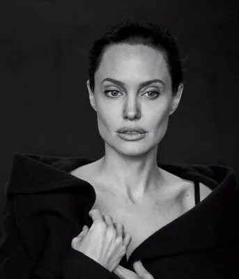 Анджелина Джоли снялась для нового номера Vogue — Сноб