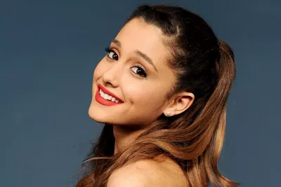 Автограф Ариана Гранде - Автограф Ariana Grande Singer - Фото с автографом,  Подписанная фотография, Автограф знаменитости, Подарок, Автограмма, Размер  20х25 см - купить с доставкой по выгодным ценам в интернет-магазине OZON  (541945219)