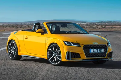 Audi tt hi-res stock photography and images - Alamy