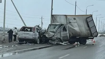 В Подмосковье самосвал въехал в военную колонну. Погибли 4 человека, более  40 пострадали - BBC News Русская служба