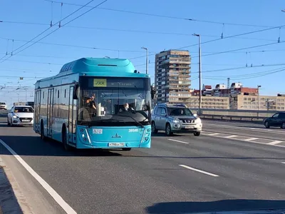 Автобус будущего, Кибер город, город…» — создано в Шедевруме