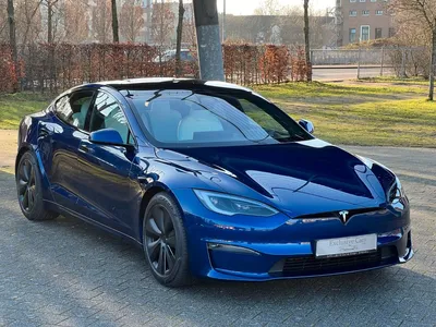 Завод Tesla в Грюнхайде производит 5000 автомобилей в неделю