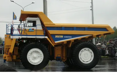 BELAZ 540 редакционное изображение. изображение насчитывающей машина -  45228965