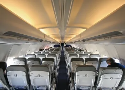 Полет в бизнес классе Utair на Boeing 737-800 Sky Interior