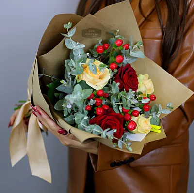Огромный букет цветов за 18 590 руб. | Бесплатная доставка цветов по Москве