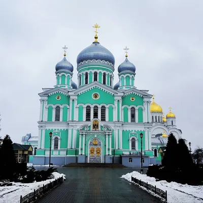 Дивеево: Священные места и религиозные достопримечательности Дивеево:  просмотреть Священные места и религиозные достопримечательности (10) -  Tripadvisor