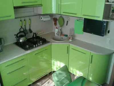 Кухня в хрущевке 5 кв м ✓ Дизайн белой кухни с газовой колонкой - YouTube