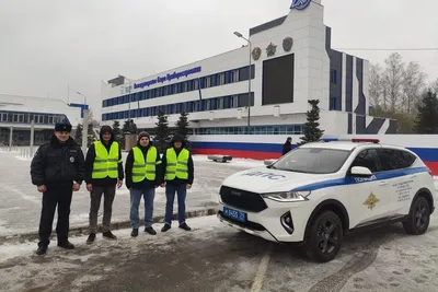 Патруль ДПС доставил в больницу женщину-водителя - ей стало плохо на дороге