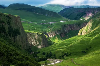 Урочище Джилы-СУ. Фотограф Александр Хорошилов