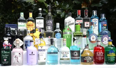 Джин Bombay Sapphire Dry 47% 0.5л Великобритания, цена – купить Джин Bombay  Sapphire Dry 47% 0.5л Великобритания в официальном интернет-магазине  Мираторг.