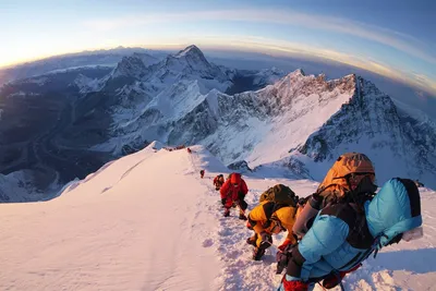 Geologie: Ist der Mount Everest geschrumpft? - [GEO]