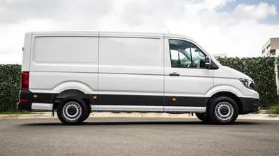 2019 Volkswagen Crafter 35 TDI410 4Motion Review | Tech, Versatility