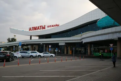 Эстакада Международного аэропорта Ташкента открывается для всех автомобилей  – Новости Узбекистана – Газета.uz