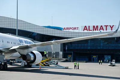 Когда алматинцам ждать новый терминал аэропорта и что будет с парковкой?