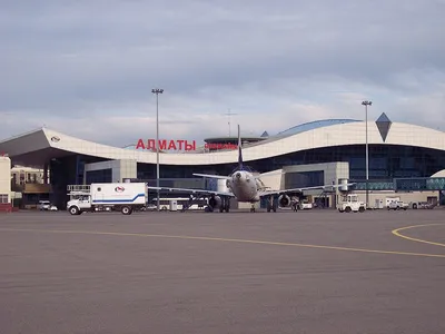 Азербайджан открыл свой первый аэропорт в Карабахе | Eurasianet