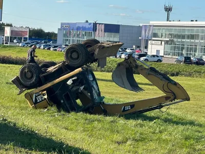 Появились подробности крупной аварии в Олонецком районе: двоих достают  спасатели | СТОЛИЦА на Онего