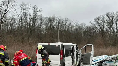 Очевидцы поделились фото с места смертельной аварии с Audi в Алтайском крае  - Толк 11.04.2023