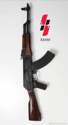 Ak 47 автомата Калашниковаа с оптическим визированием дальше Стоковое Фото  - изображение насчитывающей оружие, оборона: 44500650