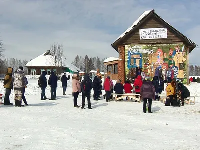 Долина Ливан кадиша деревни Bsharri Стоковое Изображение - изображение  насчитывающей скит, достопримечательностью: 172377835