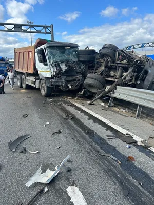 ВИДЕО) В Кишиневе два человека погибли в ДТП с участием мотоцикла и  автомобиля полиции - NewsMaker