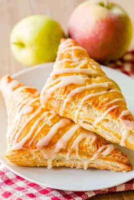 Favorite Apple Pie Recipe (VIDEO) - Sally's Baking Addiction