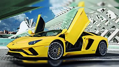 Lamborghini Revuelto Learns Mandarin, New Supercar Is Joined by Its  Brethren at Shanghai - autoevolution