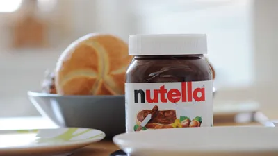 Homemade Nutella, Easy and Fast - Lilie Bakery