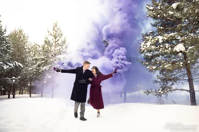 Цветной дым, зима, лес, фото с девушкой… — Nissan Almera V (G11/15), 1,6 л,  2019 года | фотография | DRIVE2