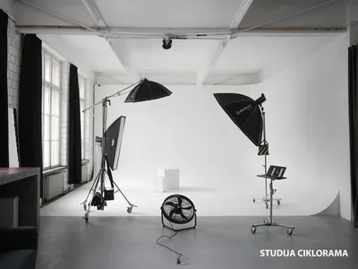 Wood Studios - фотостудия у метро Электрозаводская | Аренда фотостудии в  Москве / Studiorent.ru - Каталог фотостудий Москвы и Санкт-Петербурга