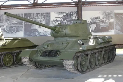 Танк T-34-85 на постамент, продажа, цена 8 000 000₽ ⋆ Техклуб