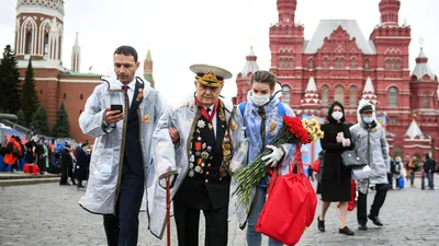 Стенгазета «Поздравляем ветеранов» (4 фото). Воспитателям детских садов,  школьным учителям и педагогам - Маам.ру