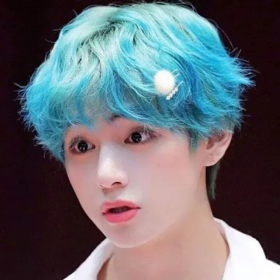 bts #BTS #kpop #бтс #тэхен #ви #taetae #taehyung #_V | Красивые мужчины,  Фанатка, Певцы