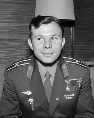 Yuri Gagarin - Wikipedia