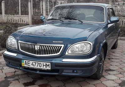 NOVYY URENGOY, RUSSLAND - 19. JUNI 2017: Motorwagen GAZ 31105 Wolga Auf Der  Unbefestigten Straße. Lizenzfreie Fotos, Bilder und Stock Fotografie. Image  81751209.