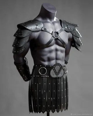 Римский гладиатор с двойными мечами на сером фоне стоковое фото ©fxquadro  567277962