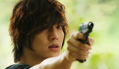 Городской охотник (2011) - City Hunter - Siti heonteo - 시티 헌터 - кадры из  фильма - азиатские фильмы - Кино-Театр.Ру