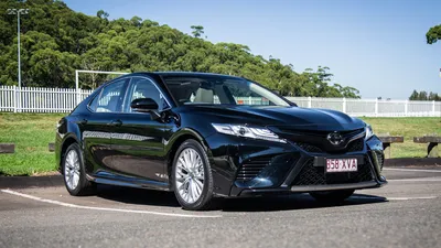 2019 Toyota Camry SL V6 review - Drive