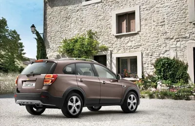 Privat-SUV-Auto, Chevrolet-captiva Redaktionelles Foto - Bild von laufwerk,  transport: 65084951