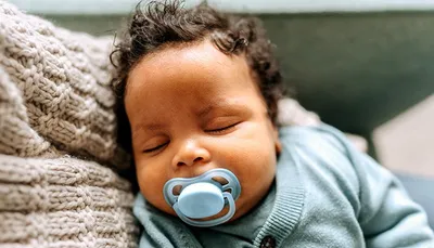 Baby Sleep Temperature Guidelines | Pampers