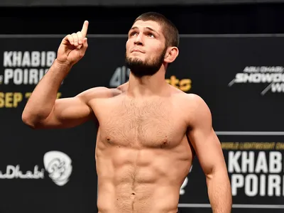 UFC начала продавать папахи Хабиба Нурмагомедова - 04.11.2020, Sputnik  Кыргызстан