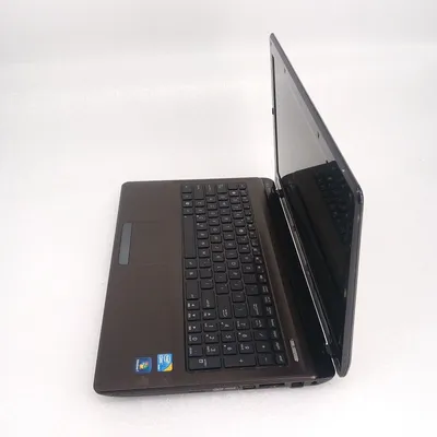 Ноутбук Asus K52F / 15.6\" 1366х768 / CPU Intel Core i3-370m (2.4 ГГц) / GPU  Intel HD Graphics /