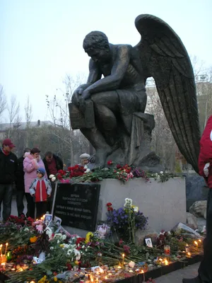 Памятник а-20 с ангелом купить в Петрозаводске | Памятники на могилу