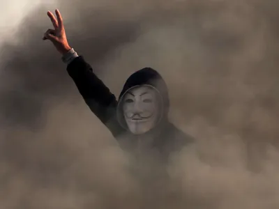 Anonymous takes on IS - BBC News