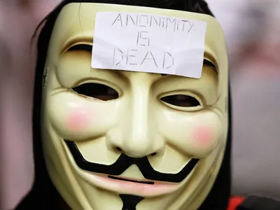 Anonymous gegen Russland: Warum die Hacker-Angriffe gefährlich sind