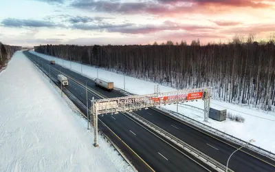 грунтовая дорога в сельском поле с туманом, летом на закате дня, Россия,  Урал Stock-Foto | Adobe Stock