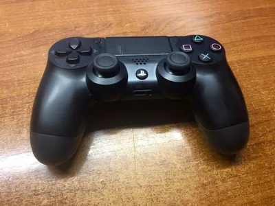 Обзор от покупателя на Геймпад беспроводной PlayStation DUALSHOCK 4 V2 для  PS4 черный — интернет-магазин ОНЛАЙН ТРЕЙД.РУ